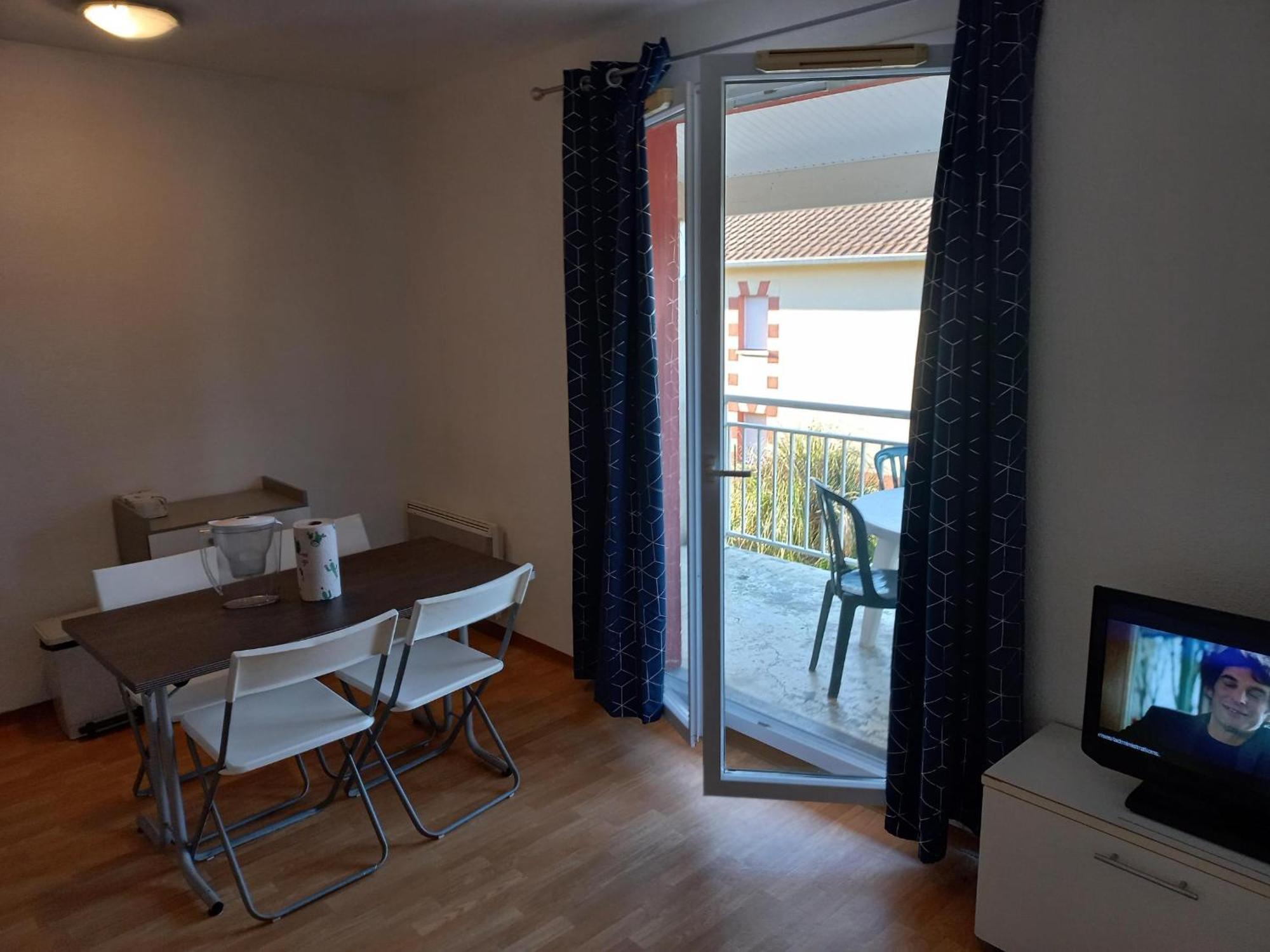 Appartement Le Verdon Sur Mer Bagian luar foto